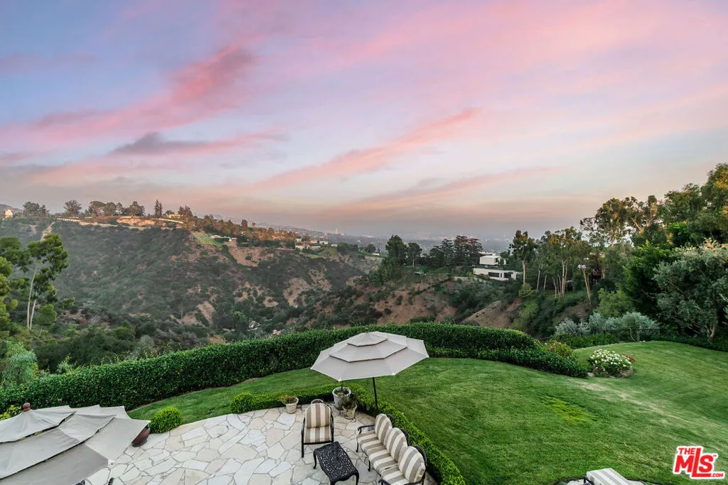 1000 Bel Air Road, Los Angeles, California 90077 home-pic-12